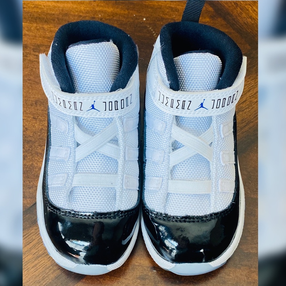 Jordan 11 Retro “Concord” (Toddler)